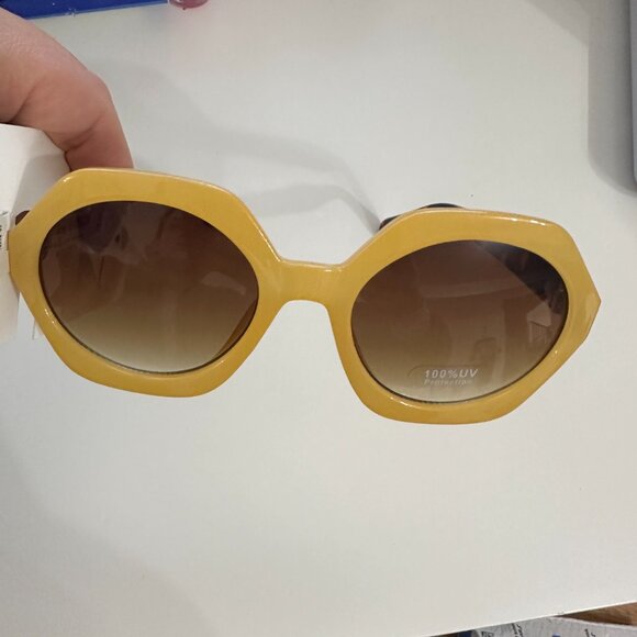 Simons Two-Tone Octagonal Sunglesses - Chocolate/Espresso - Picture 5 of 9